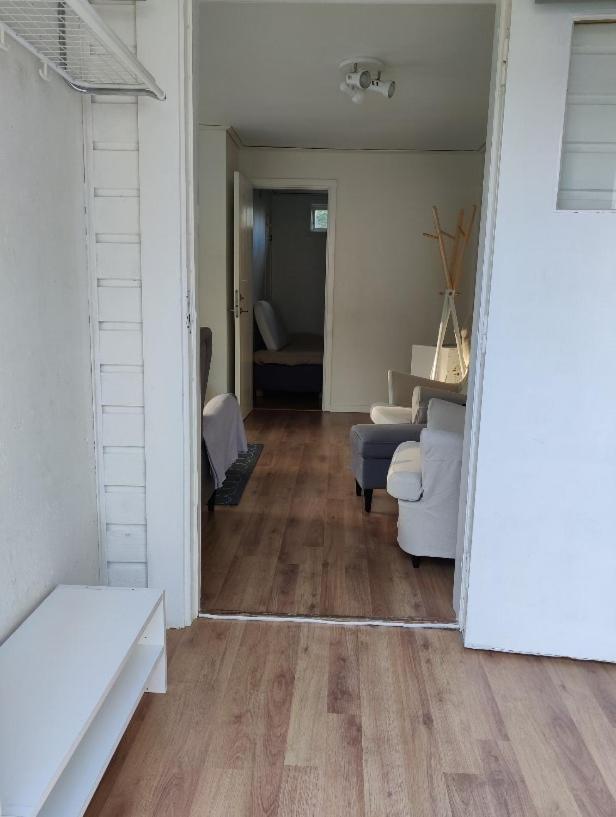 House. 80M2, Near Lake, With Car Charge. Sommarbo Luaran gambar